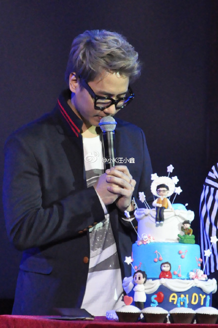 [7.1.12][Pics] Andy Beijing Fanmeet 58e0431ajw1douc80lf83j