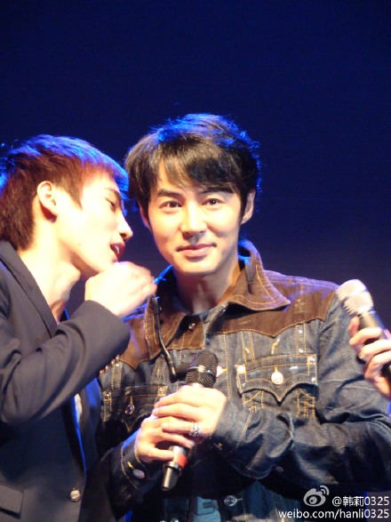 More JunJin at ShangHai FM Pics 629ff35agw1dnyw0kswquj