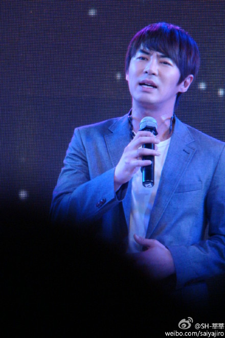 [25.2.12][Pics] JunJin~Ambassador for "싱얼이와 함께하는 한국 FIT 자유여행페스티벌" 6532a22egw1dqffuhaklij