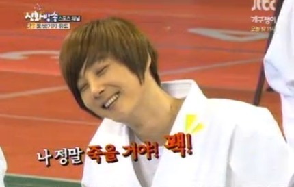 [31.3.12][ScreenCaps + Gifs] Shinhwa Broadcast ep 3 6cc6e8c4gw1drjchf4xr6j