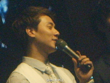 [18.2.12][Pics] Andy @ Shanghai fanmeet Part 2 72a62b66gw1dq732wdydmj