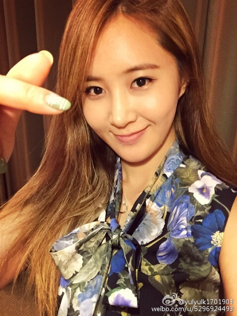 [OTHER][27-11-2013]SELCA MỚI NHẤT CỦA YURI   - Page 11 005Mtm21jw1eqda6obwavj30dc0hsju2