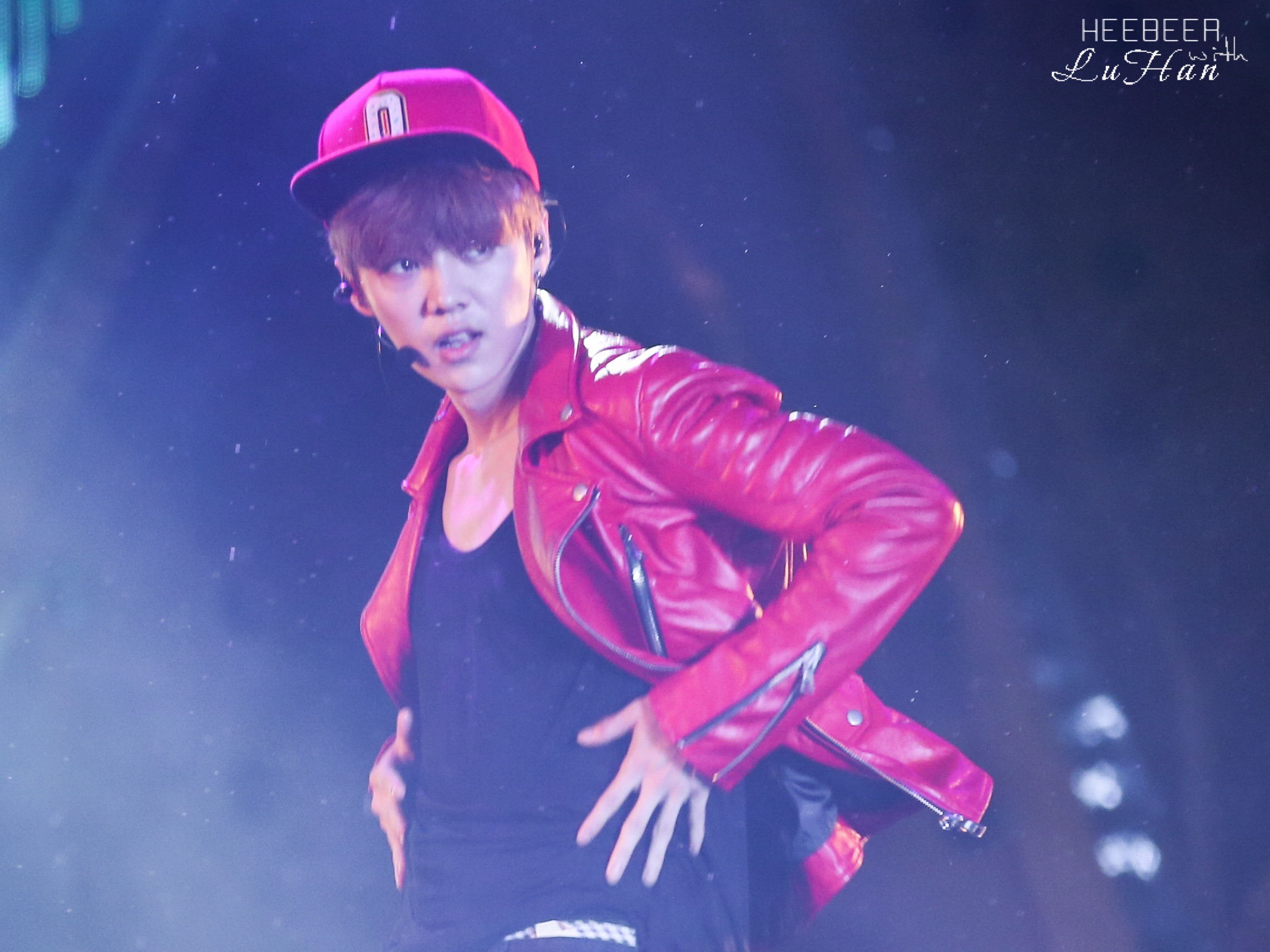 [FANTAKEN] 140628 EXO Concert "The Lost Planet" in Chongqing [105P] 005vuw7Ljw1ehu93qcg83j31rf1bkdym