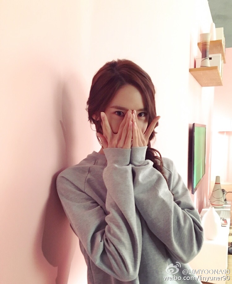 [OTHER][27-09-2015]YoonA gia nhập mạng xã hội Instagram + Selca mới của cô - Page 8 006h0M0Tgw1ezwjgjy2itj30ku0pi0w7