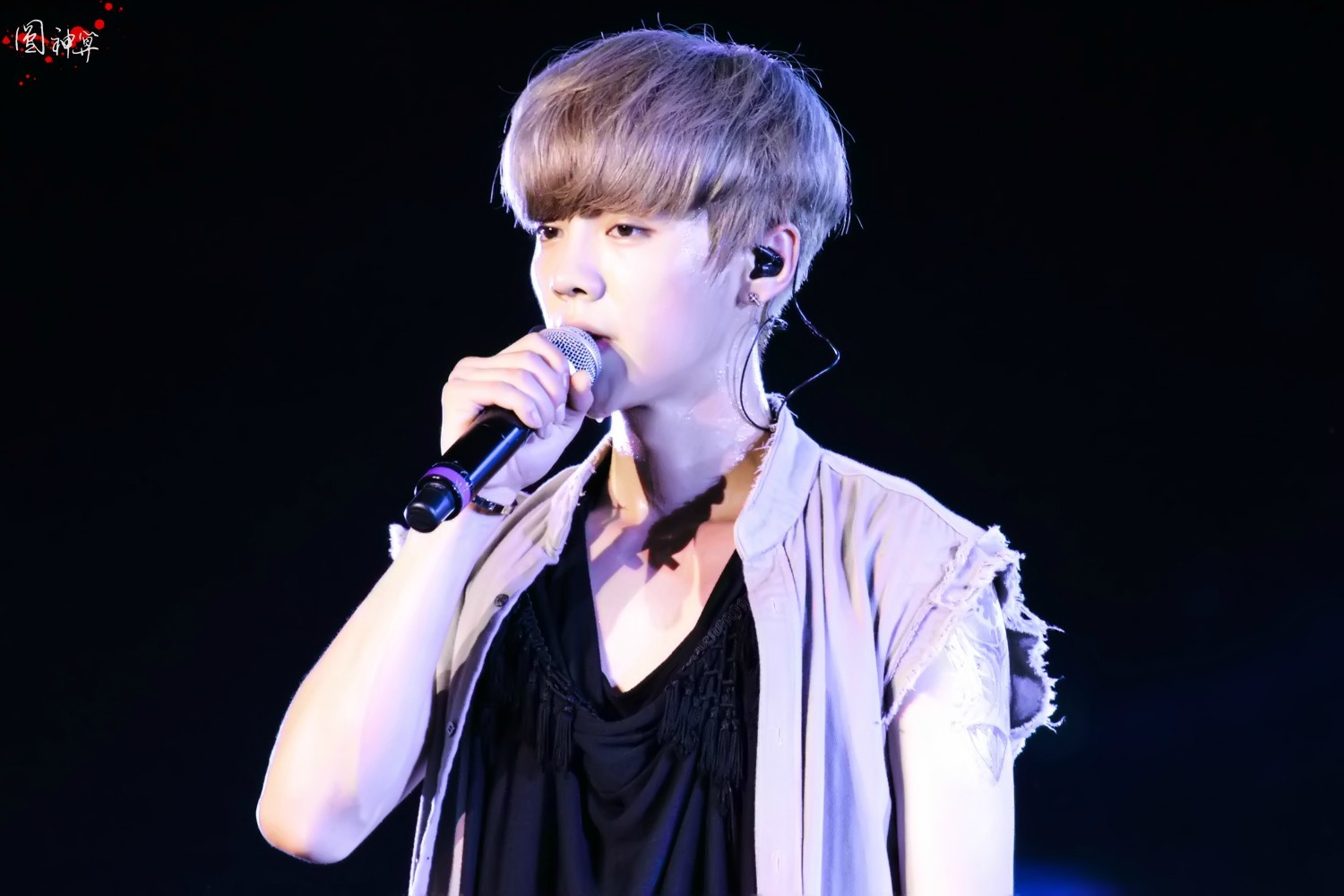 [FANTAKEN] 140727 EXO Concert "The Lost Planet" in Changsha [116P] 61d13411gw1eitfxe8nzaj215o0rs42h