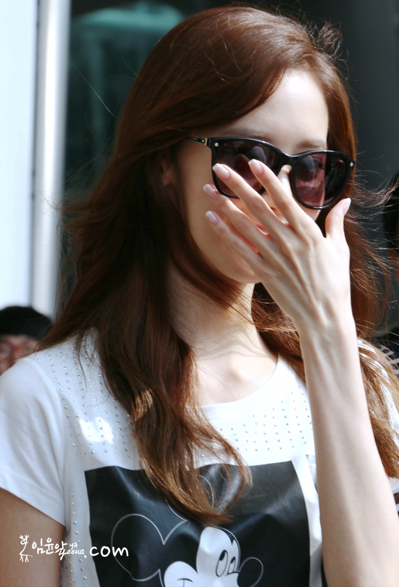[PIC][27-07-2014]YoonA trở về Hàn Quốc vào sáng nay 6270eaf6gw1eizumcxj60j20mo0xcwlk