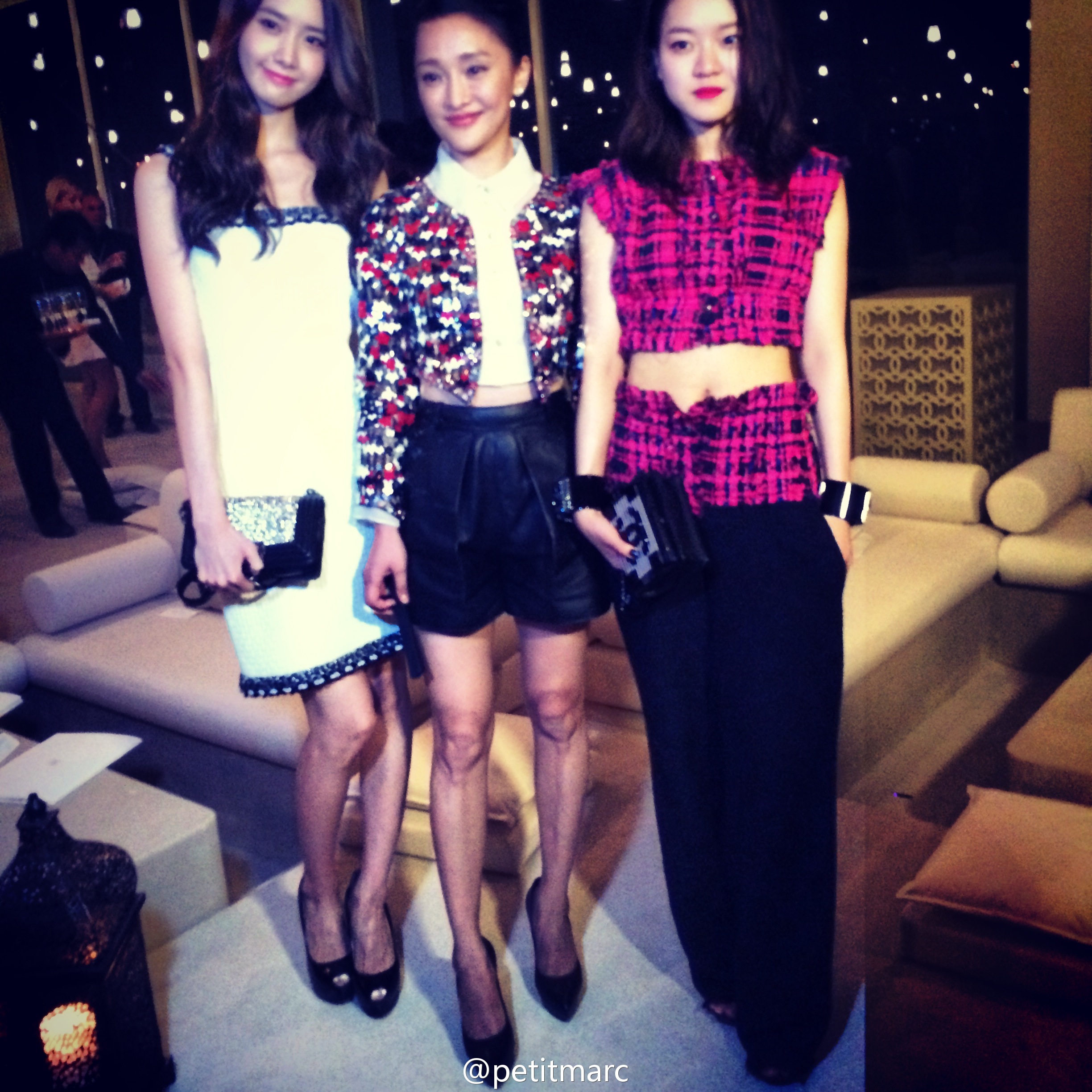 [PIC][14-03-2014]YoonA tham dự sự kiện "The Chanel Cruise 2015 Show in Dubai" vào tối qua + Selca của cô và Dakota Fanning, Châu Tấn 630f985fjw1egdcqj9mamj21w01w01kx