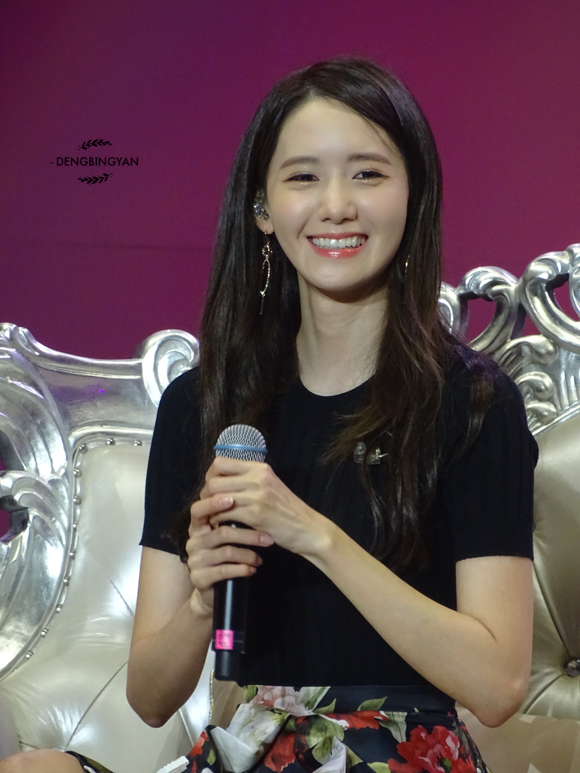 [PIC][24-07-2016]YoonA khởi hành đi Trùng Khánh - Trung Quốc để tham dự "2016 YoonA 1st Fanmeet - BLOSSOM in Chongqing" vào sáng nay - Page 3 69155df0gw1f67npr2n1jj21w02iox6t