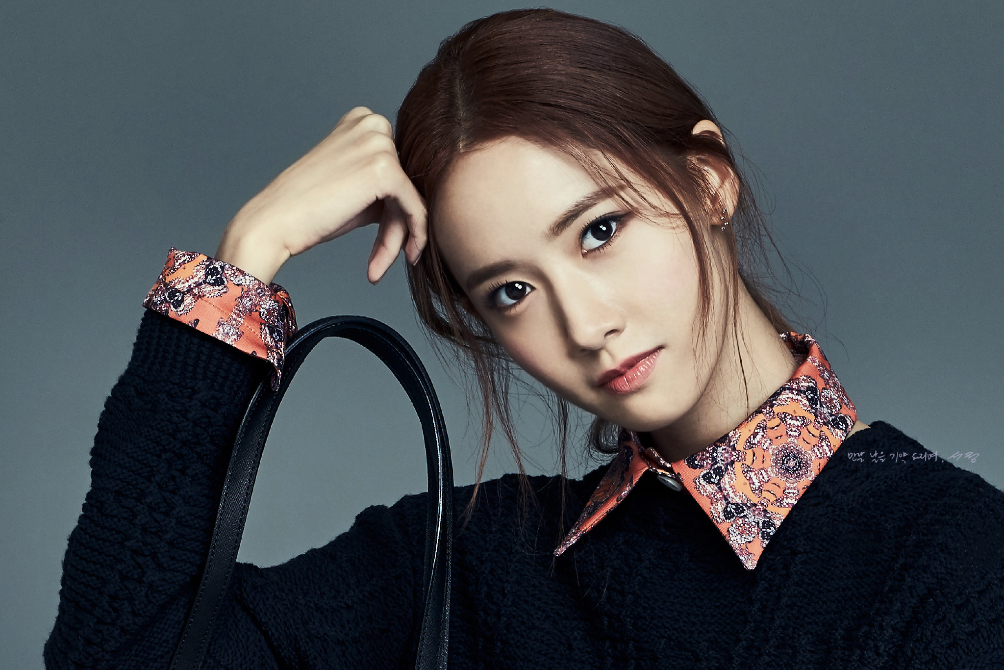 [OTHER][12-08-2015]YoonA trở thành người mẫu mới cho thương hiệu túi xách "LOVCAT" - Page 2 6964db43gw1exuvv0uyprj21kw11xkj4