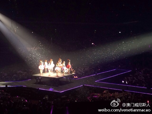 [PIC][15-02-2014]SNSD khởi hành đi Ma Cao để biểu diễn "2013 Girls' Generation's World Tour – Girls & Peace in Macau" vào sáng nay - Page 2 699a40acjw1edkfuyadi0j20hs0dcdhj