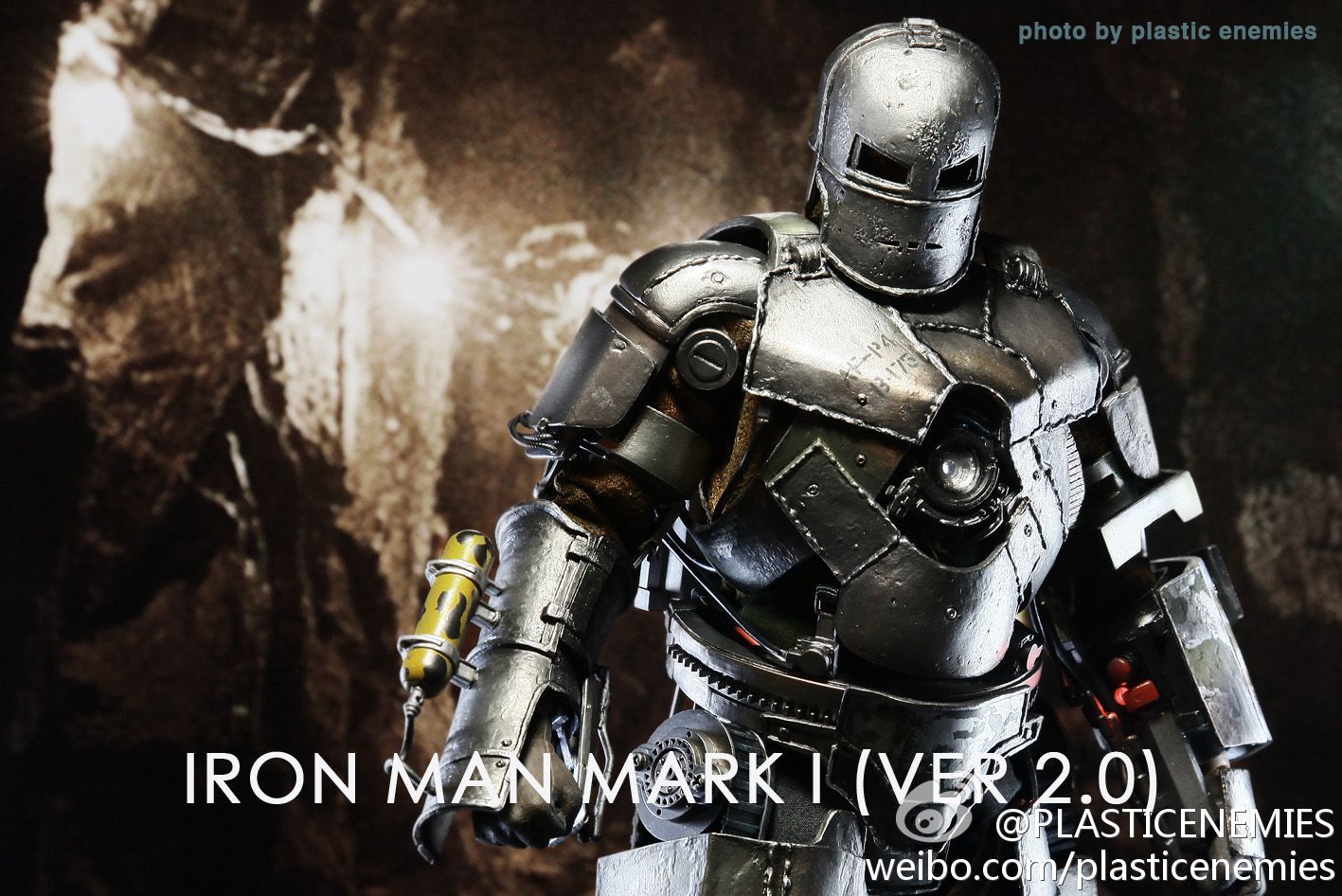 [Hot Toys] Iron Man - Mark I - 2.0 Limited Edition Collectible Figurine - Página 10 6a853733jw1dw4jc840zhj