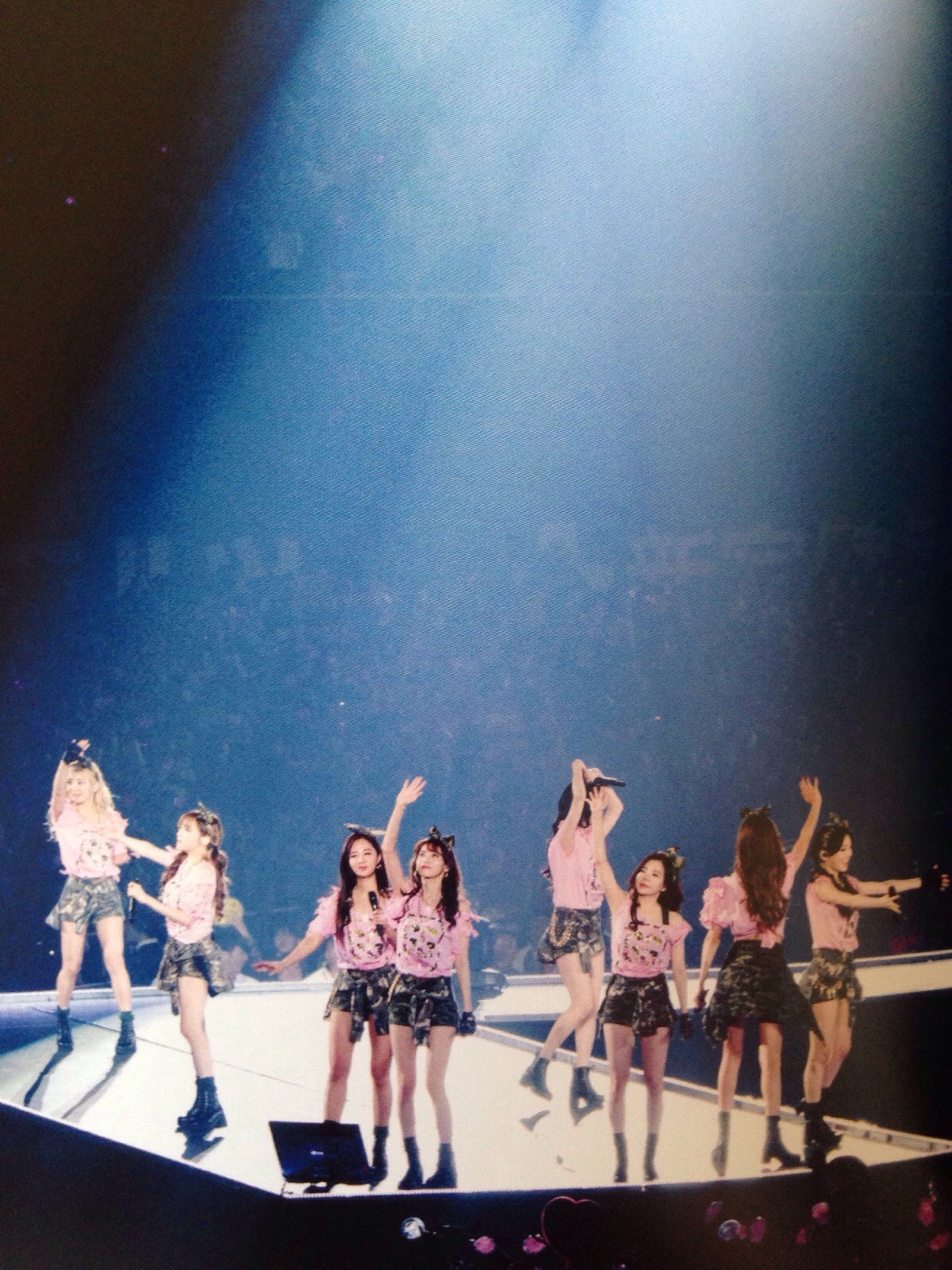 [PIC][09-12-2014]Hình ảnh mới nhất từ "GIRLS' GENERATION THE BEST LIVE AT TOKYO DOME" của SNSD  - Page 3 6b4fef46jw1eqoncgge1cj20xc18g198