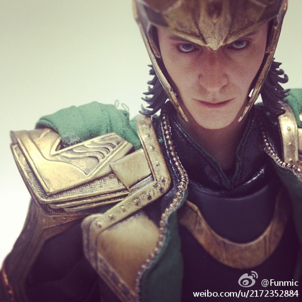 [HOT TOYS] The Avengers - Loki - LANÇADO!!!! | Fotos <OMG> págs.: 14 e 15 - Página 10 817b7974jw1dt2yr8bza0j