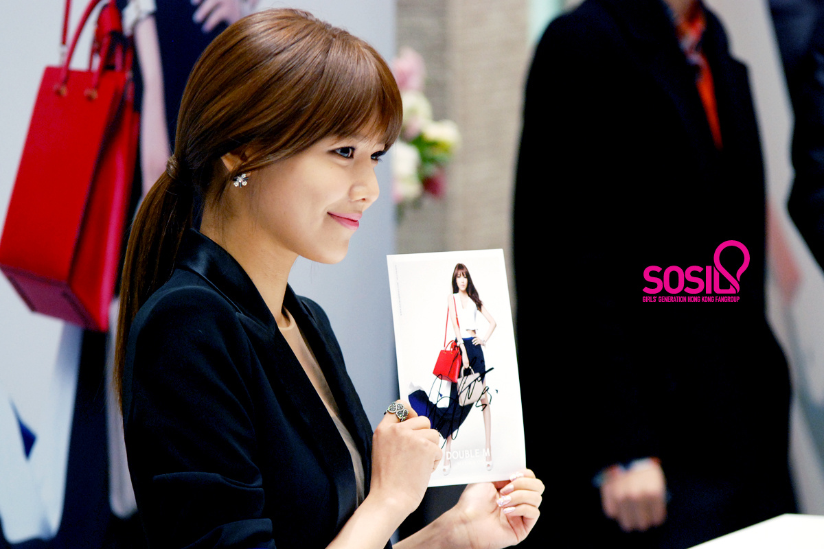 [PIC][20-02-2013]SooYoung xuất hiện tại buổi fansign cho thương hiệu "Double M" vào chiều nay - Page 2 9b42076bjw1e22428ts3tj