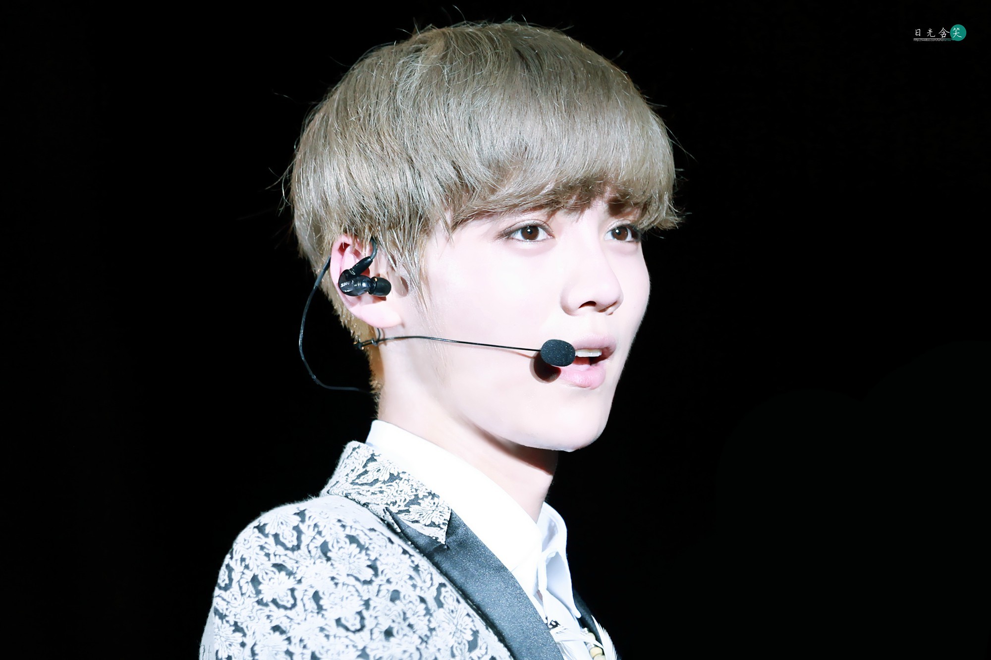 [FANTAKEN] 140727 EXO Concert "The Lost Planet" in Changsha [116P] 9d2b250cgw1eisxqkvf3jj21jk11010b