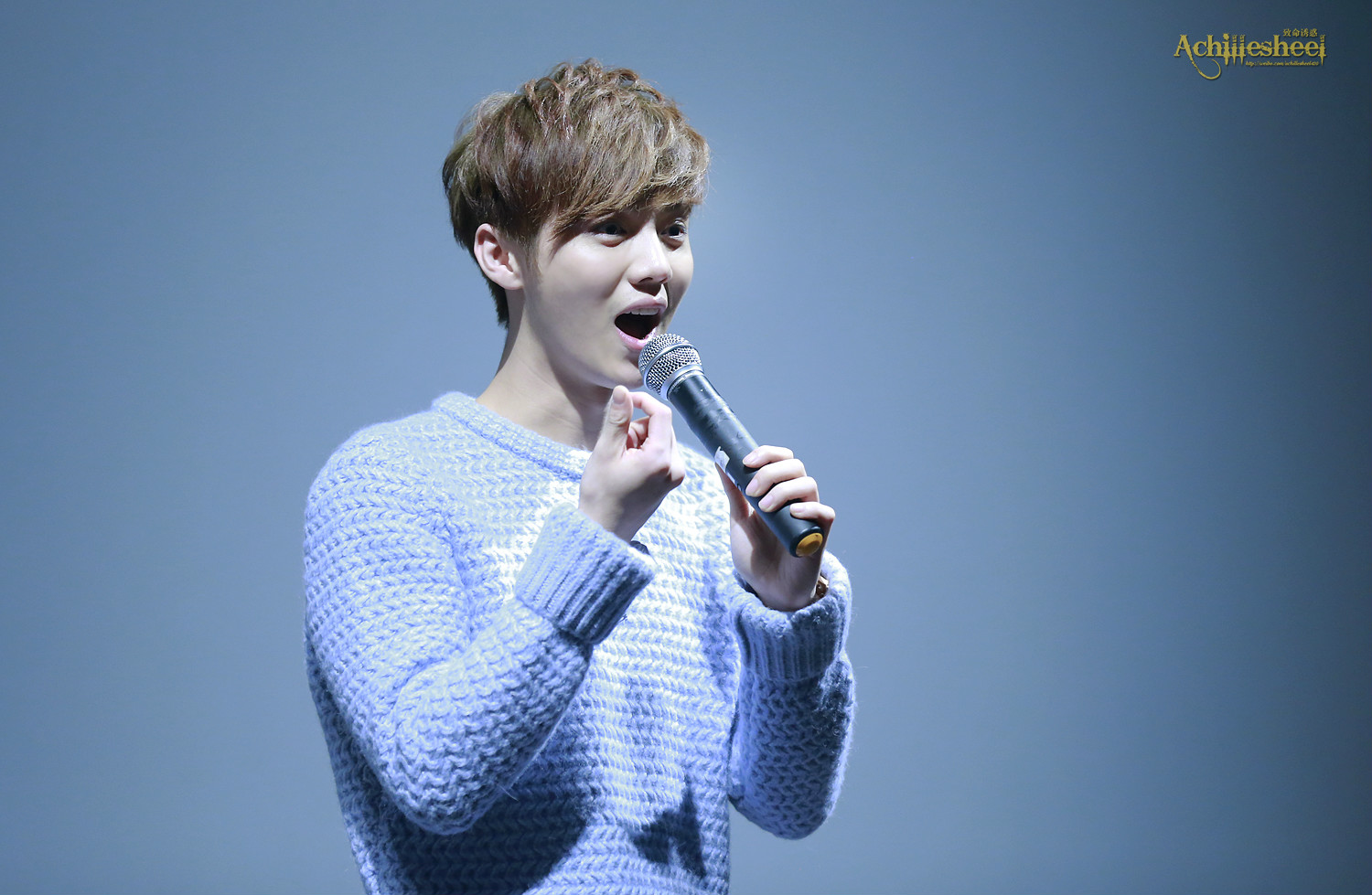 [FANTAKEN] 150109 Luhan Surprise Fan Event [40P] A8e635a1jw1eo3pie6e6lj215o0r7tgs