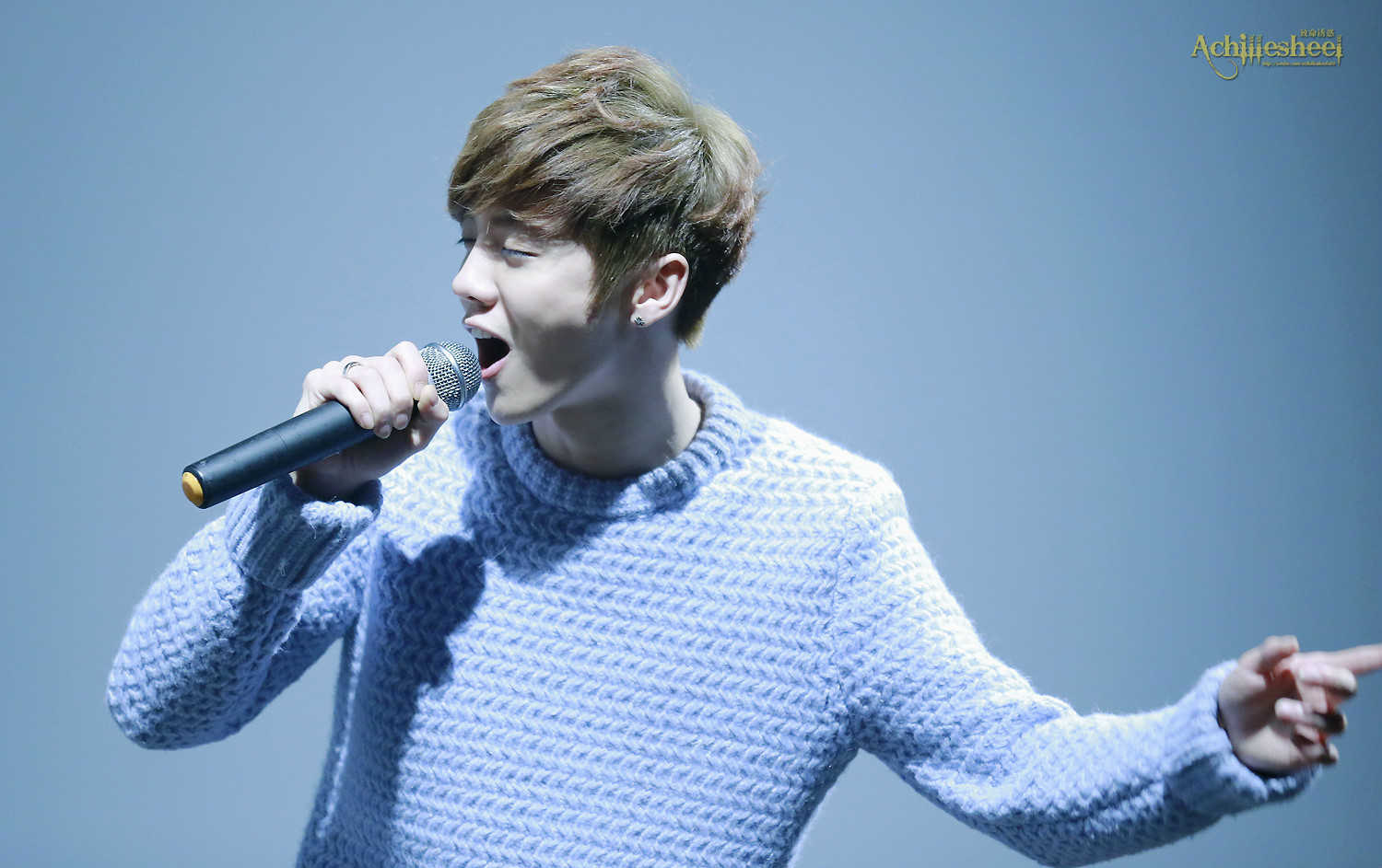 [FANTAKEN] 150109 Luhan Surprise Fan Event [40P] A8e635a1jw1eo3pr8h59ij215o0q7n6b