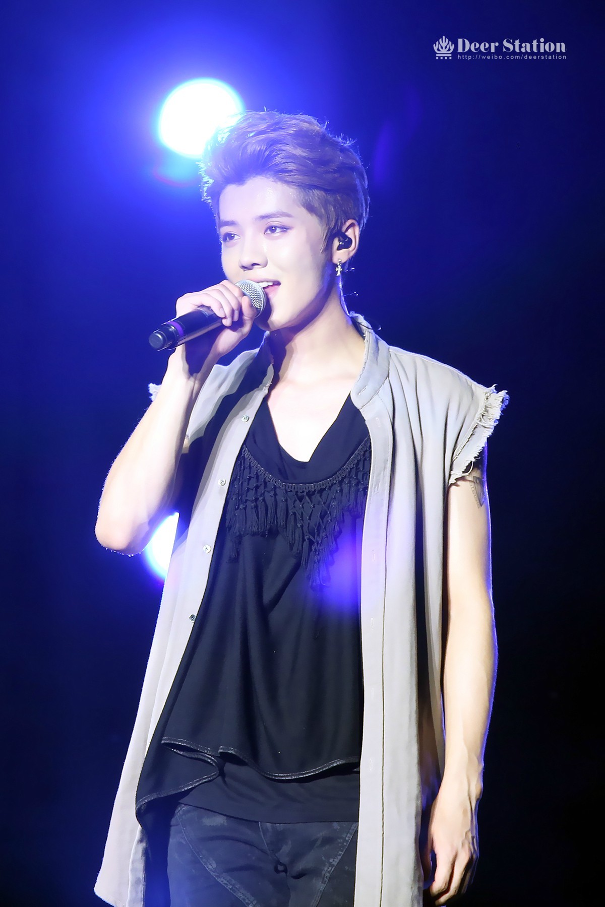 [FANTAKEN] 140705 EXO Concert "The Lost Planet" in Chengdu [150P] B7899e73gw1ei2f2m6sdvj20xc1e0n46