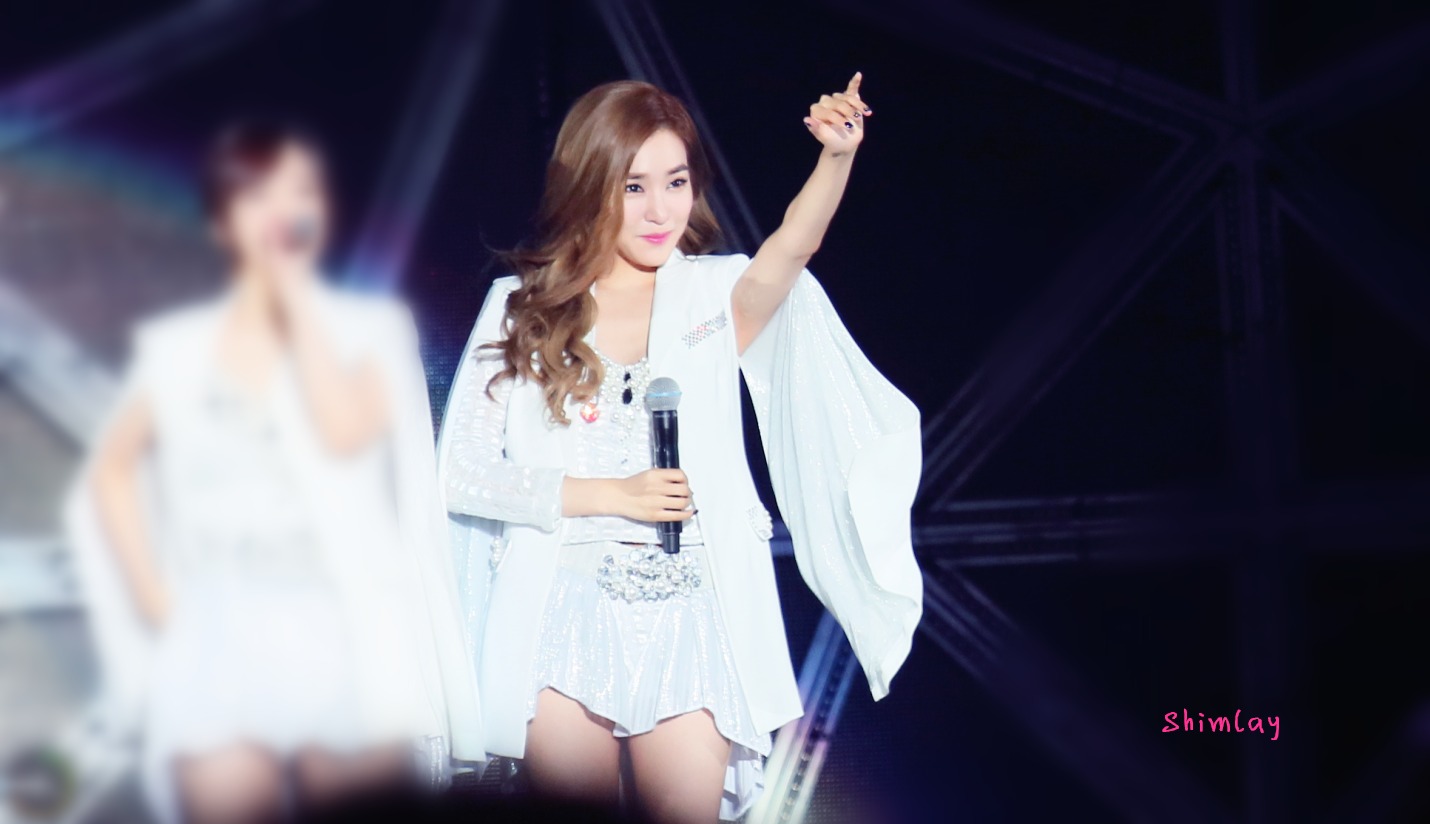 [PIC][17-10-2014]SNSD khởi hành đi Thượng Hải – Trung Quốc để tham dự "SMTOWN LIVE WORLD TOUR IV IN SHANGHAI" vào tối nay - Page 10 B88ebfd7jw1ell9xsyf8tj213q0mwn06