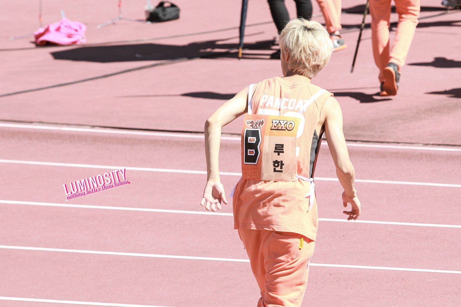 [FANTAKEN] 130903 Idol Star Olympics [30P]  C3da7f7cgw1e8b9iw29qqj215o0rsn3h