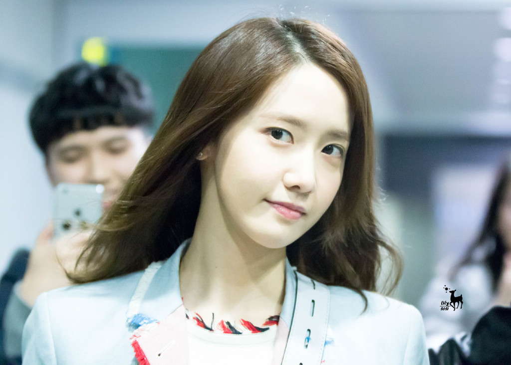 [PIC][03-04-2016]YoonA trở về Hàn Quốc vào rạng sáng nay 9b3dfba1jw1f2jnlyirssj21kw14nh1t