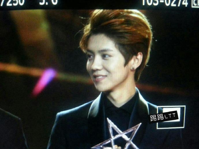 [PREVIEW] 131206The 6th Top Chinese Music Billboard Awards [66P] 6ae75ba2jw1ebab84b65bj20zk0qo0w1