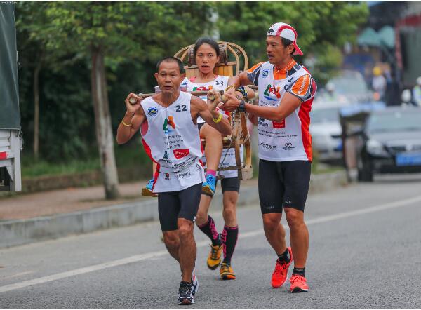 “仙女山杯”国际山地户外公开赛今日开幕 中国选手迎来开门红 D6bc7d76jw1f7n4iu2858j20go0cajsb