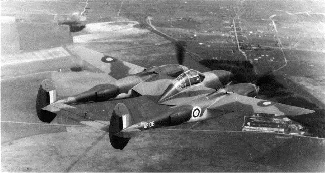 Lockheed P-38 Lightning P38-lightning-af106