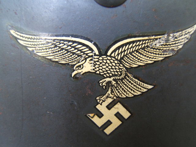 نسرمن اعماق التاريخ القاتل الالمانى  M35-Luftwaffe-DD-Snakeleg_decal