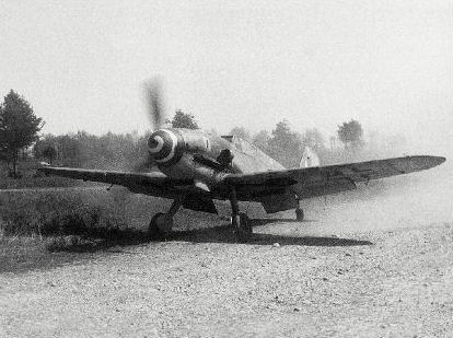 Les Backgrounds. Messerschmitt_Bf_109
