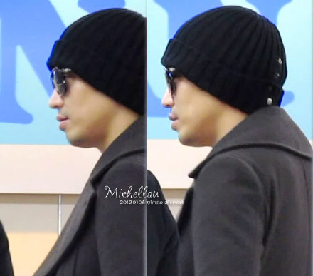 [6.1.12] Eric Seoul-Hongqiao Airport Pics 545fb082jw1dosw8trao5j