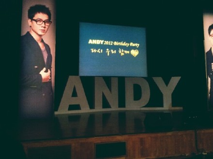 [28.1.12][Pics]Andy Birthday Fanmeet 664c631cgw1dpi732yvdzj