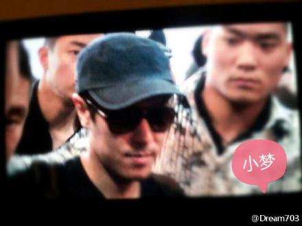 [1.5.12][Fanpics] Shinhwa - Shanghai to Seoul 69149fbejw1dsj024znuhj