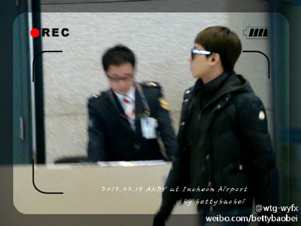 [19.2.12][Pics] Andy~Shanghai & Incheon Airport 6a0fd82bjw1dq7ttvwmmqj