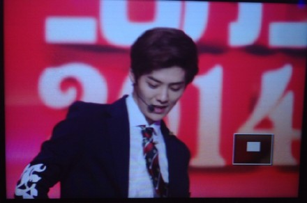 [Preview] 140108 HuBei TV Spring Festival recording [68P] 6b39f538jw1eccikuyt5cj20qo0hp0va