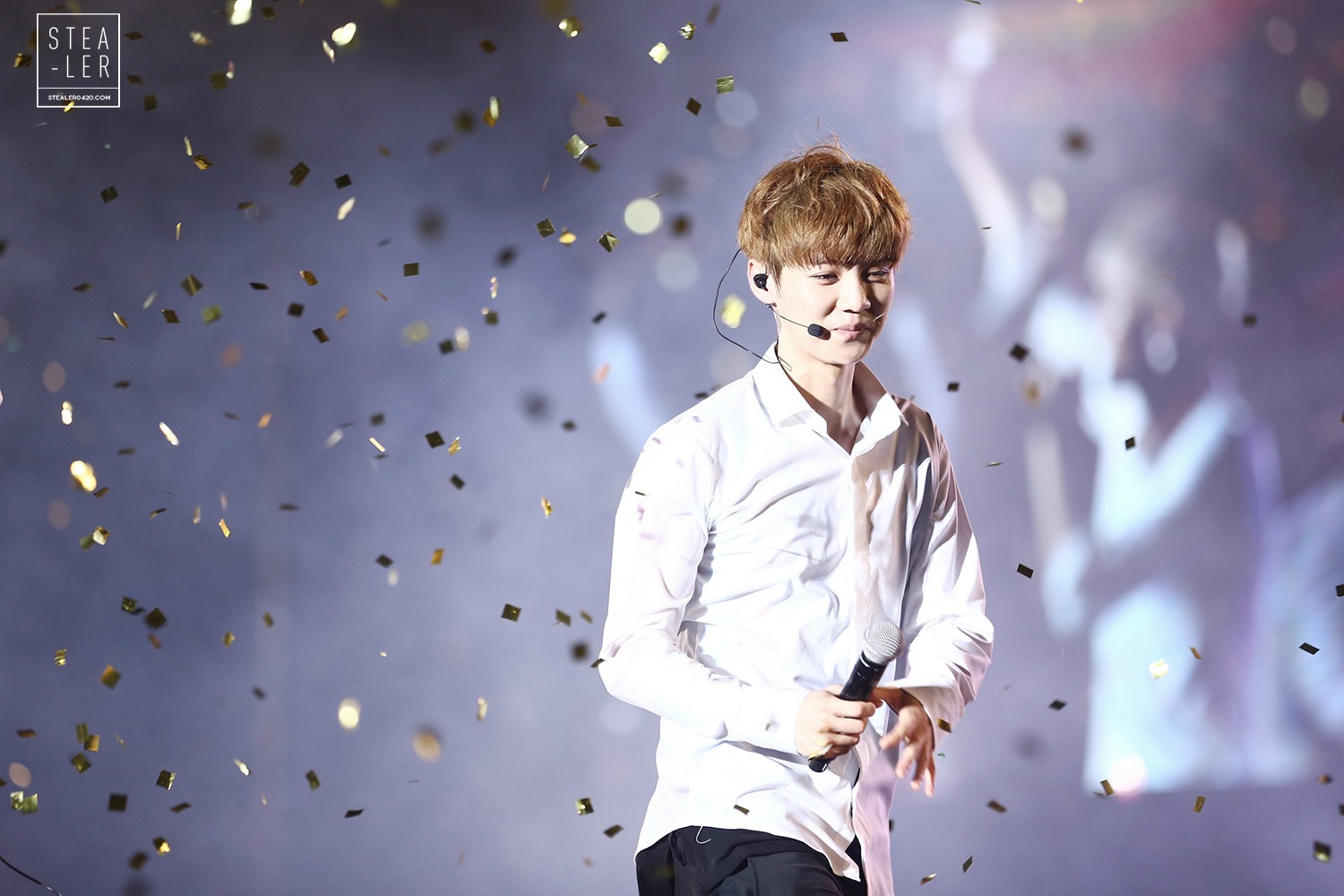 [FANTAKEN] 140628 EXO Concert "The Lost Planet" in Chongqing [105P] 005Blybwgw1ehucszvfp3j315o0rsq88