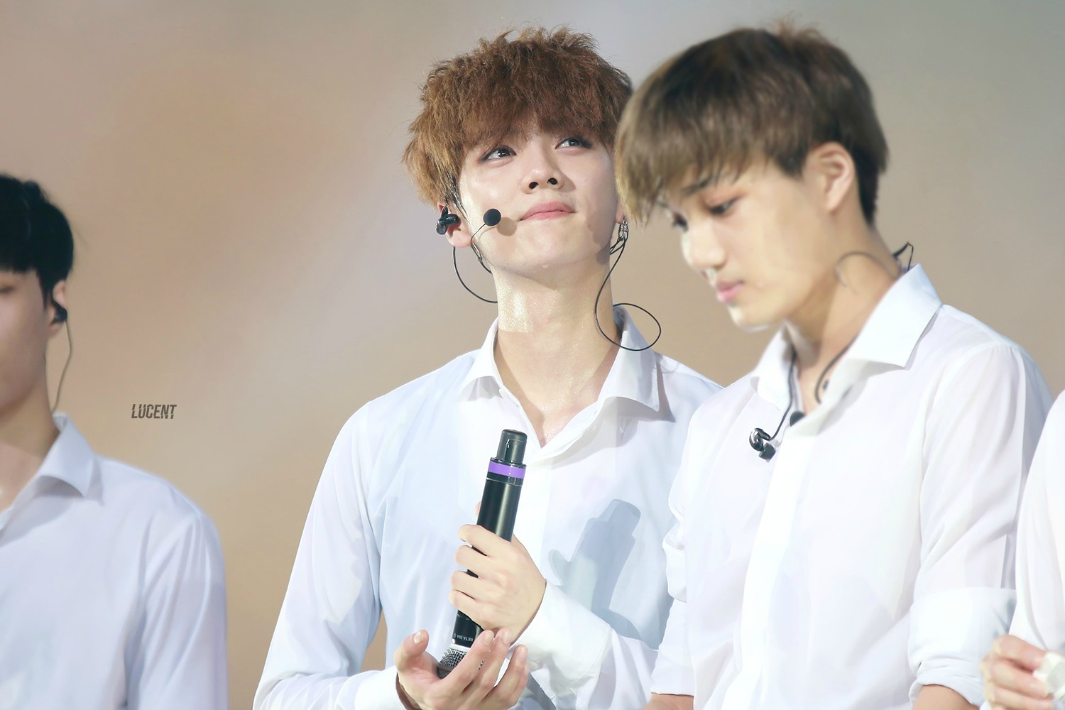 [FANTAKEN] 140718-19 EXO Concert "The Lost Planet" in Shanghai Day 1-2 [45P] 005ErVMVgw1eijmlhx6eaj315o0rs0x0