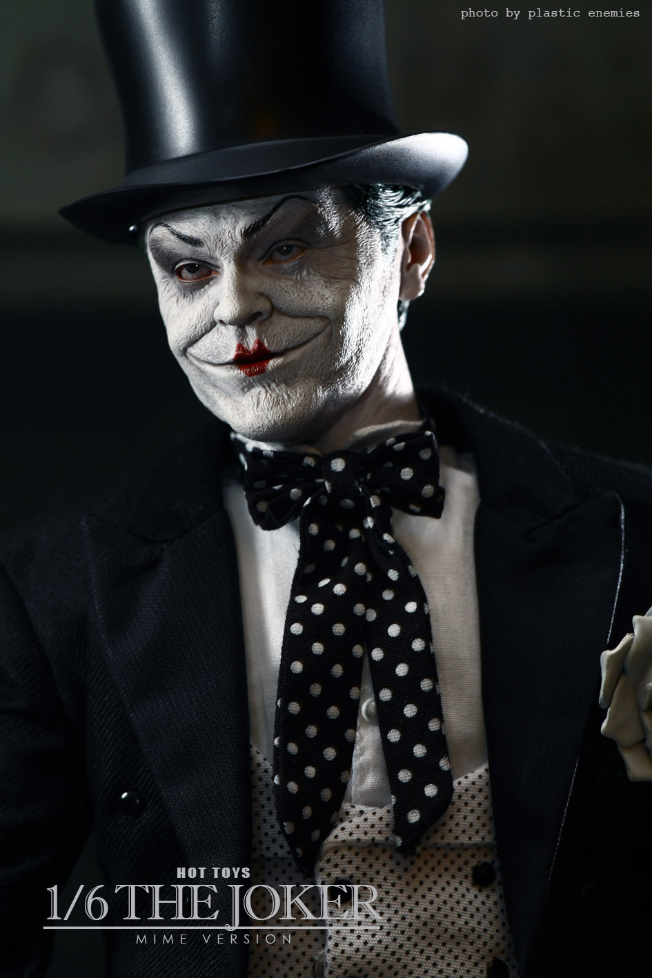 [Hot Toys] Batman - The Joker (Mime Version) DX - Página 11 6a853733gw1ea2n5zcp9jj20q913ddm4