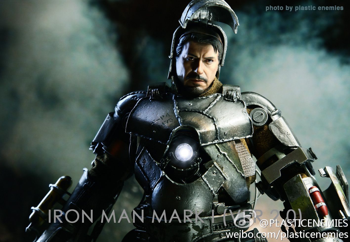 [Hot Toys] Iron Man - Mark I - 2.0 Limited Edition Collectible Figurine - Página 10 6a853733jw1dw4javo805j