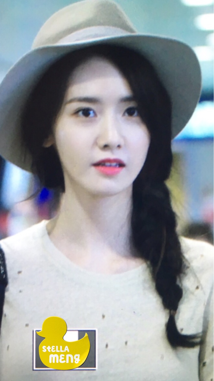 [PIC][25-07-2016]YoonA xuất phát đi Thượng Hải vào chiều nay 6b3420c2gw1f66a0rjj9lj20jy0zfn0j