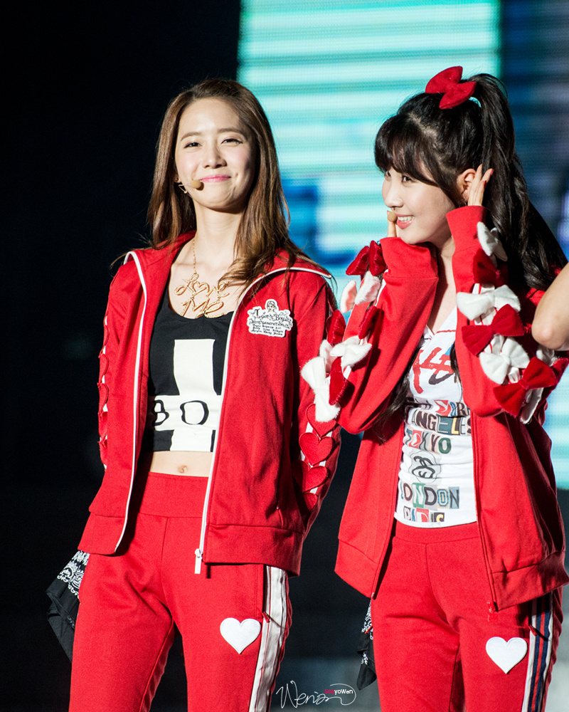 [PIC][26-05-2013]SNSD khởi hành đi Đài Loan để biểu diễn tại "Happy4 K-POP Concert in Taiwan" vào sáng nay - Page 11 6b4dd92cgw1e56oly9x07j20m80rsk2p