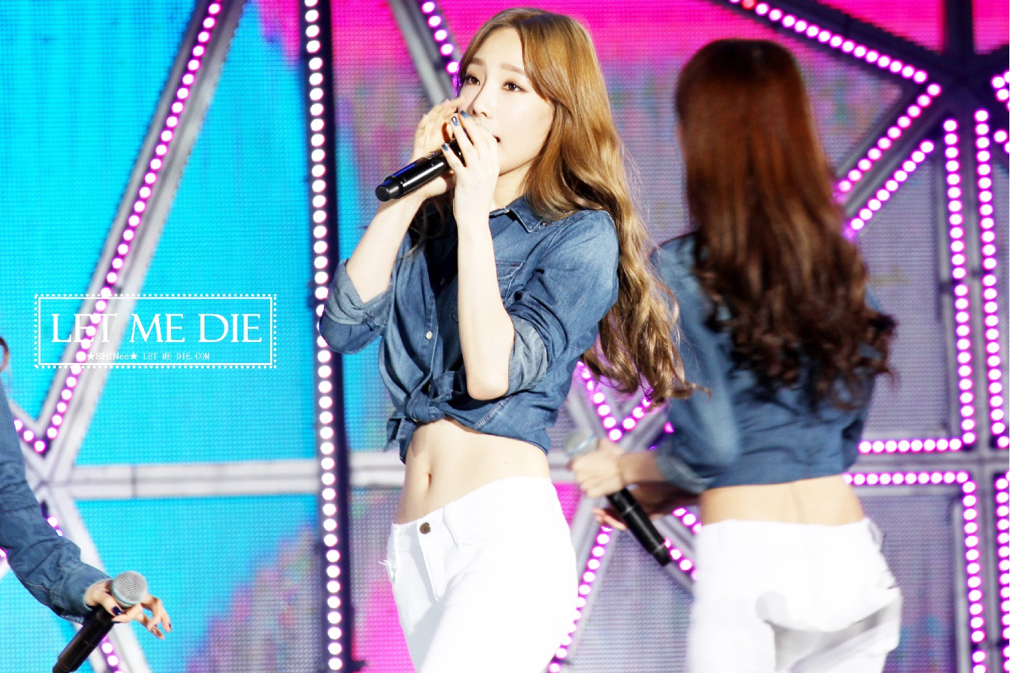 [PIC][17-10-2014]SNSD khởi hành đi Thượng Hải – Trung Quốc để tham dự "SMTOWN LIVE WORLD TOUR IV IN SHANGHAI" vào tối nay - Page 9 6de32cd9jw1elk9ywa2h6j21470qs14e