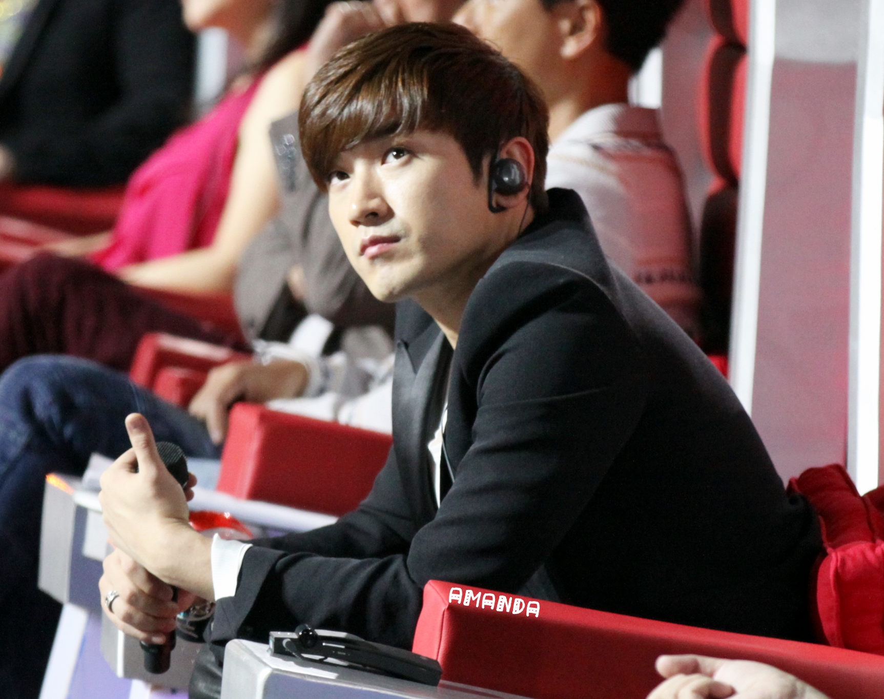 [22.8.12][FanPics] MinWoo @ Shanghai Asian Wave Recording 6ef20f3egw1dw5sez2innj