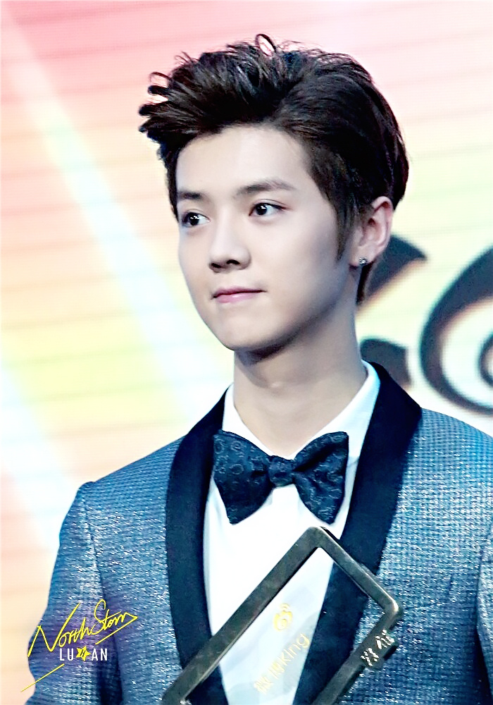 [FANTAKEN] 150115 2014 Weibo Awards Night [100P] 780e5197jw1eob5rpytq0j20jg0rsjz9