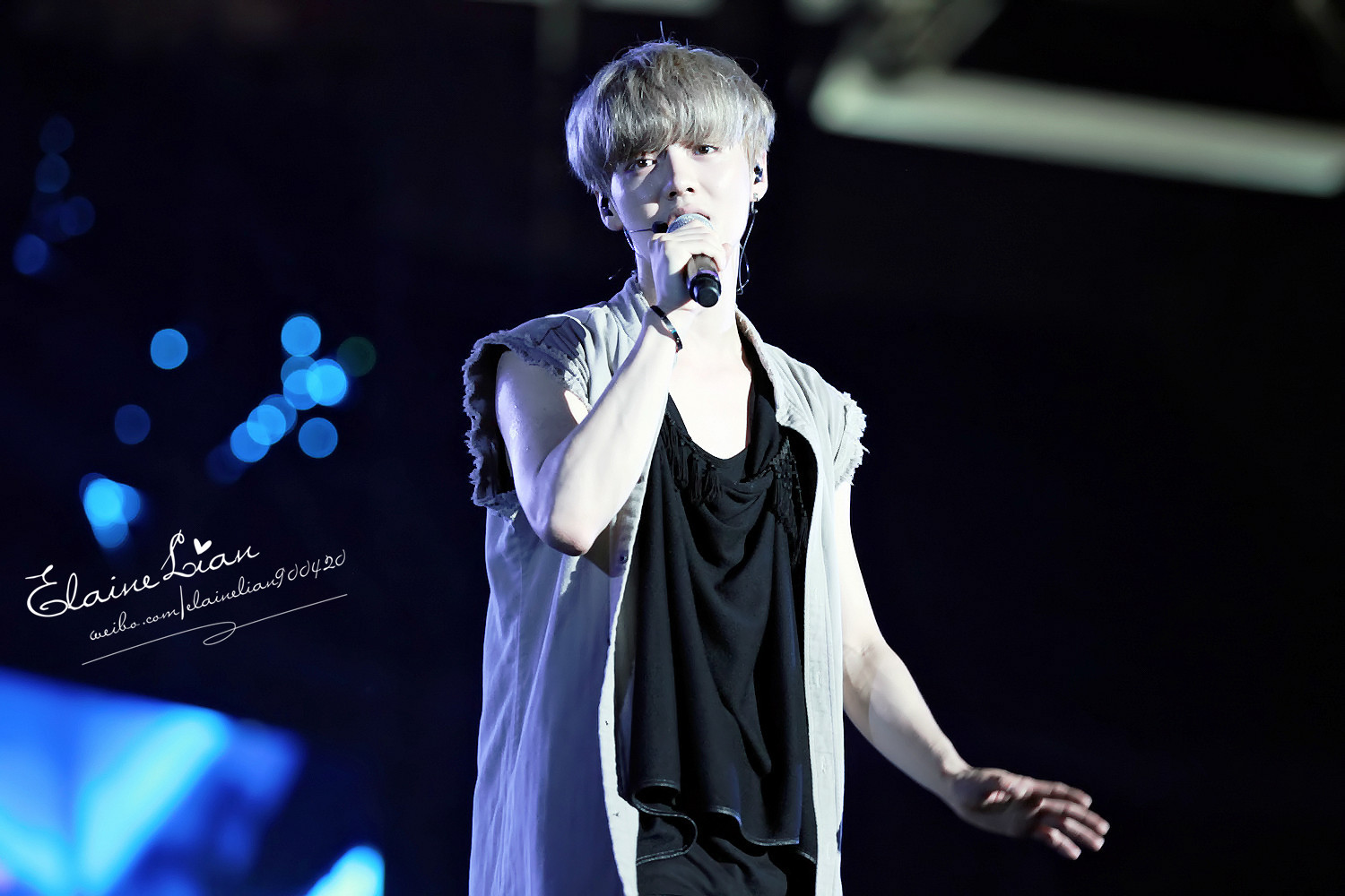 [FANTAKEN] 140727 EXO Concert "The Lost Planet" in Changsha [116P] A4c506f5gw1eis261eyejj215o0rsage