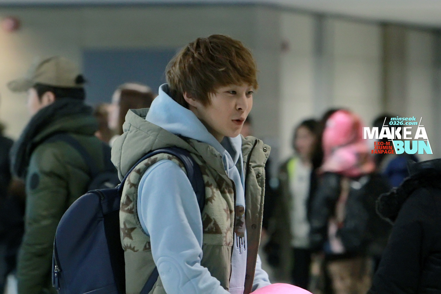 [Fantaken] 010113 EXO M XiuMin @ Incheon + Nanjing Airport Ab4c8181jw1e0em93stwaj