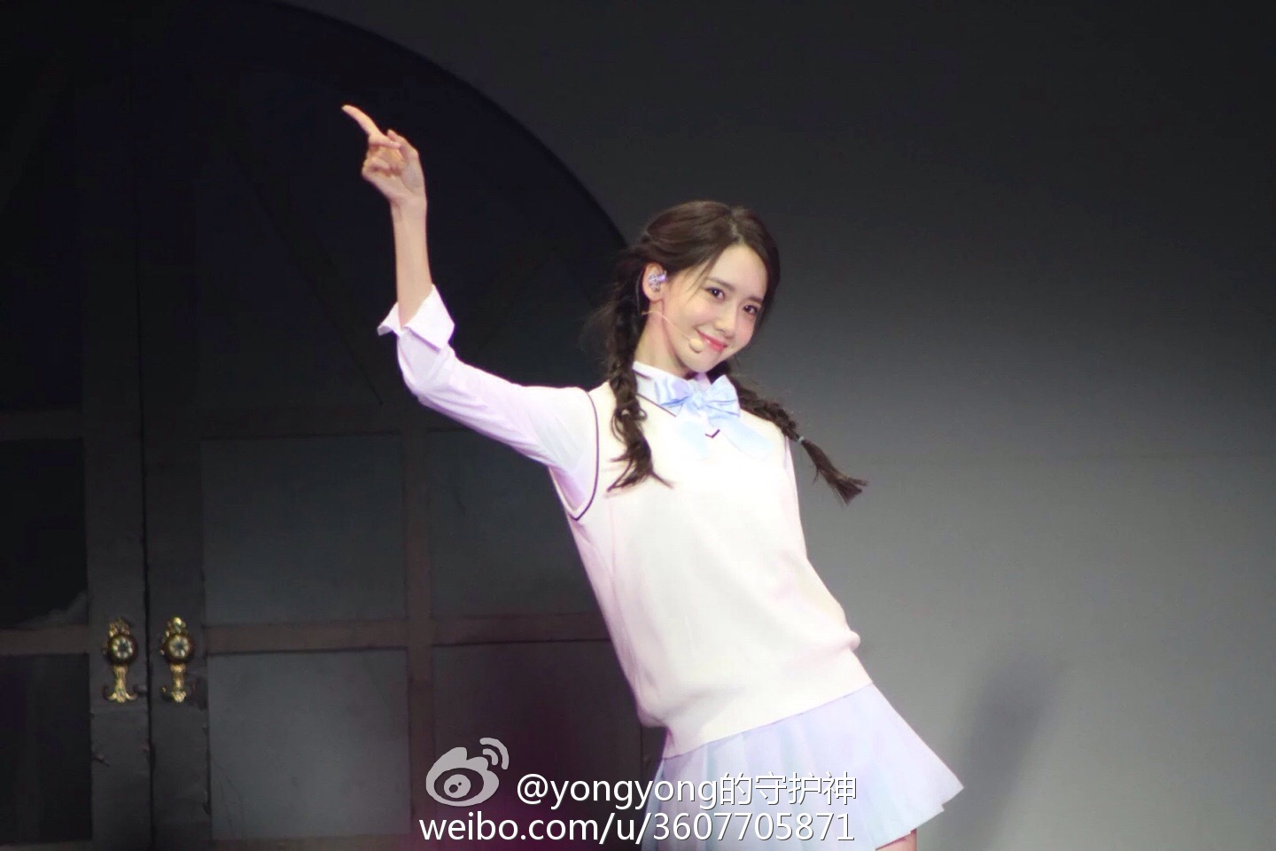 [PIC][24-07-2016]YoonA khởi hành đi Trùng Khánh - Trung Quốc để tham dự "2016 YoonA 1st Fanmeet - BLOSSOM in Chongqing" vào sáng nay - Page 3 D709390fgw1f66ba9cisrj21400qo0wo