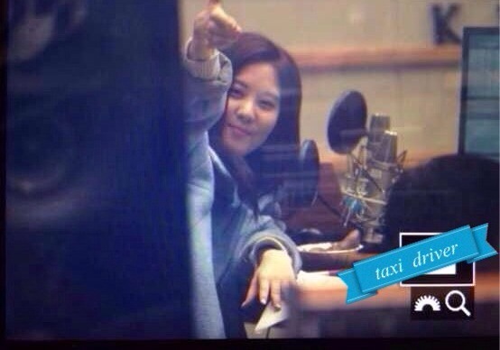 [PIC][12-03-2014]Yuri - Jessica và SeoHyun xuất hiện tại 2 chương trình Radio "SBS PowerFM Kim ChangRyul Old School" và "KBS Cool FM Jo Jungchi & Harim's 2 O'clock" vào chiều nay E6f8327djw1eed00ohu4vj20fe0asmy3