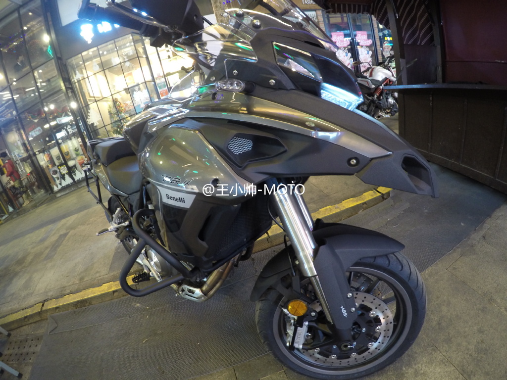 Nueva Benelli TRK 502 - Página 3 7e38e858gw1faisat1pjvj23342bcnpg