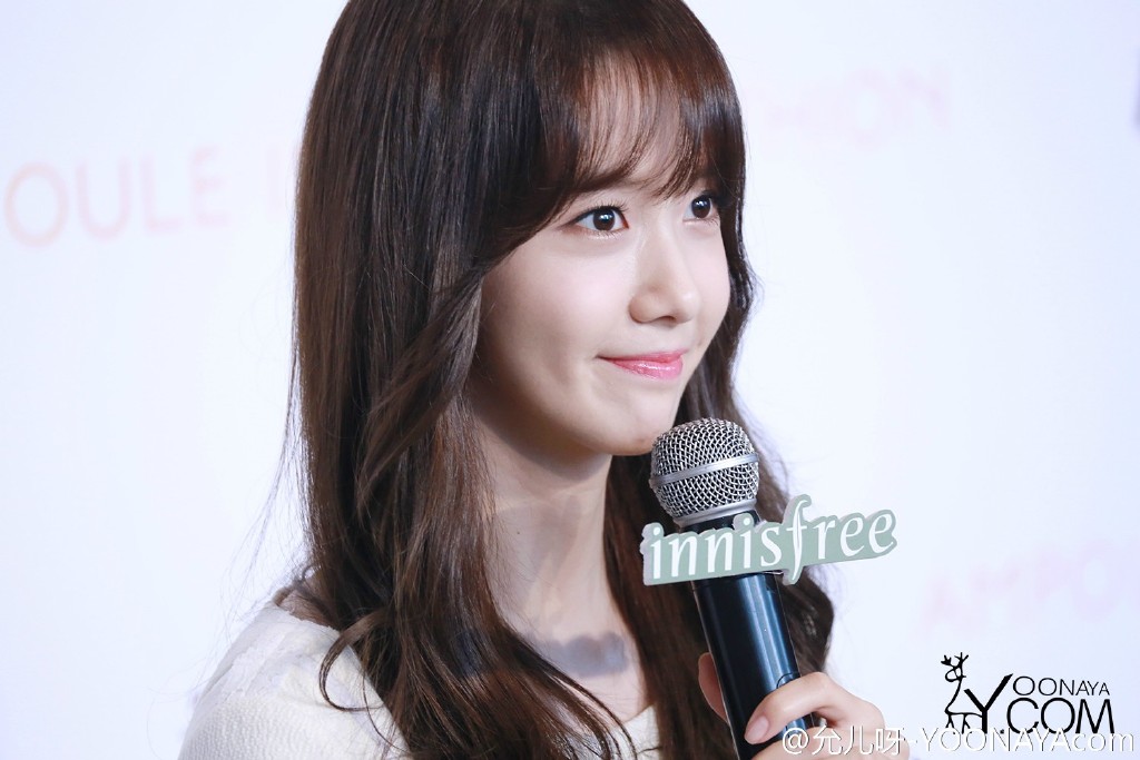 [PIC][15-01-2015]YoonA xuất hiện tại Thượng Hải - Trung Quốc để quảng bá cho sản phẩm mới của thương hiệu "Innisfree" vào trưa nay - Page 3 8426f136tw1eoep59uhukj215o0rsn2n